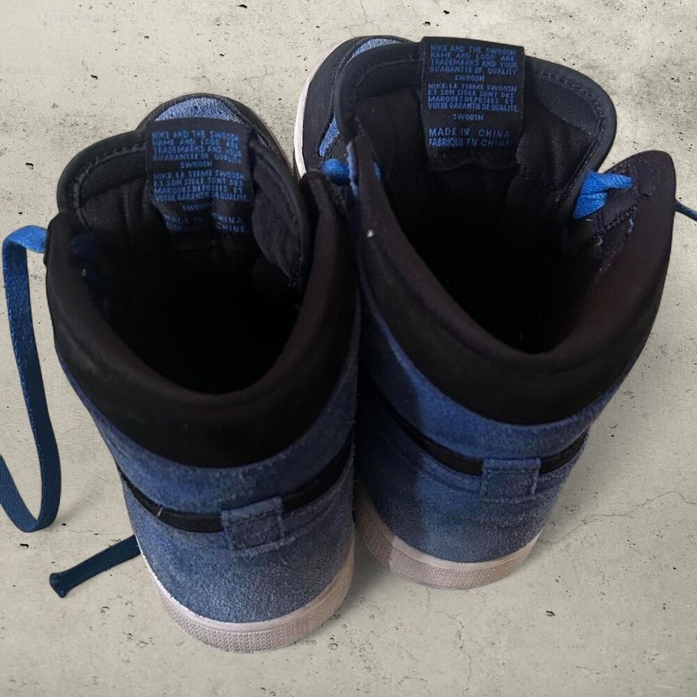 Air Jordan 1 Retro High OG - Picture 2 of 6